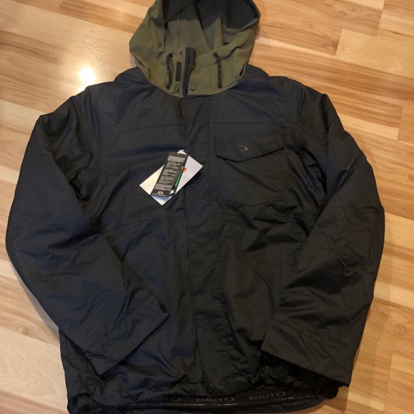 Oakley Other - Oakley Snow Jacket